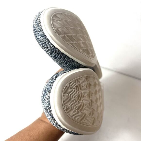 Clarks Cloudsteppers Womens 10 M Comfort Casual Blue Fabric Slip On Loafer Flats - Picture 7 of 11